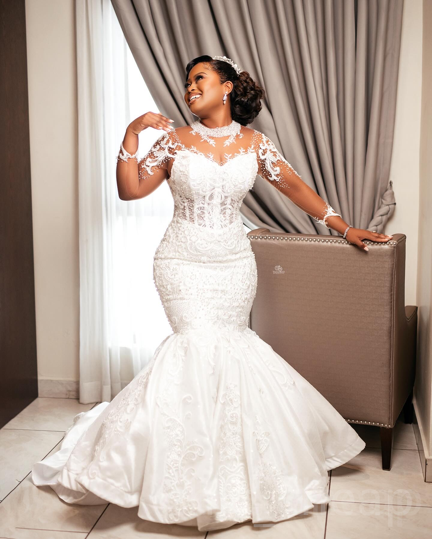 2024 Arabic Aso Ebi Plus Size White Mermaid Wedding Dress Pearls Beaded Lace Vintage Satin Bridal Gowns Dresses Zj0445 1102