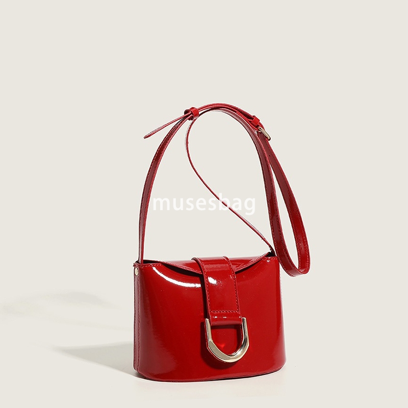 Designer bag niche bucket bag retro French patent leather one shoulder crossbody saddle bag women's wallet mini bag