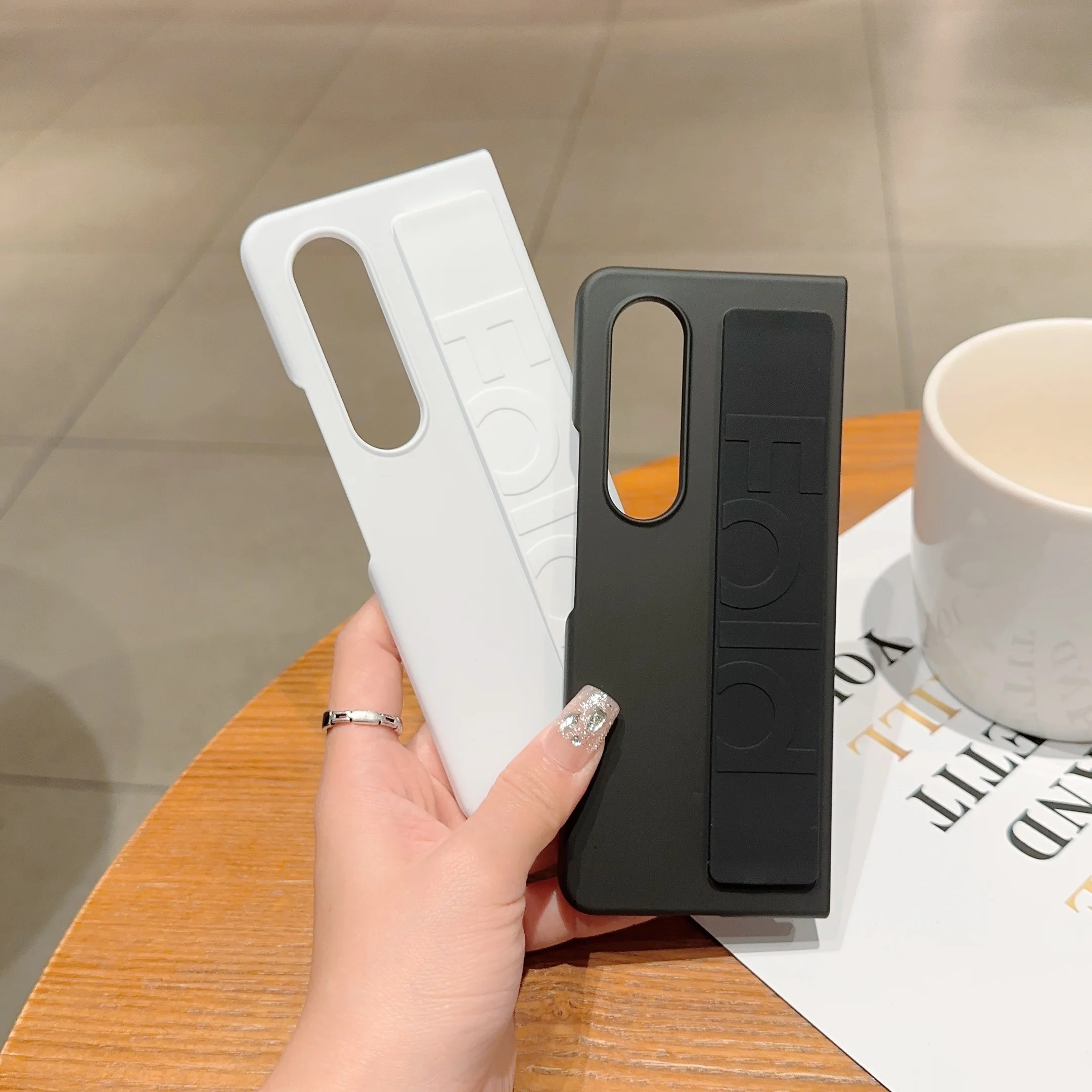 Phone Case Wriband Silicone For Samsung Galaxy ddmysmile Z Fold 5 4 3 Shell 2 In 1 Combo Hard PC Shockproof Cover Smile