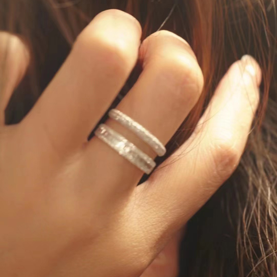 Exquisite Sier Princess Cut Topaz Ring: Wedding Band for Women