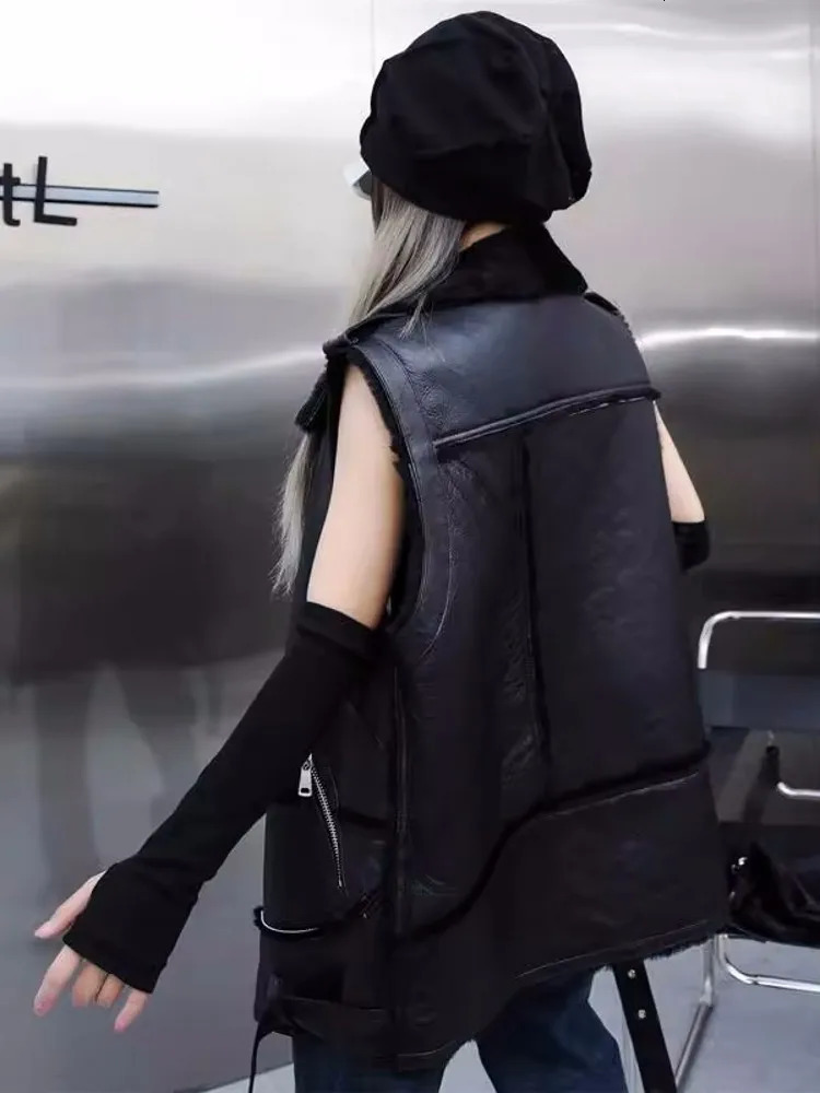 Punk Style Women Warm Wool Lining Shearling Sleeveless Jacket Mid Long Moto Biker Genuine Leather Vest Autumn Casual Waistcoat 240513