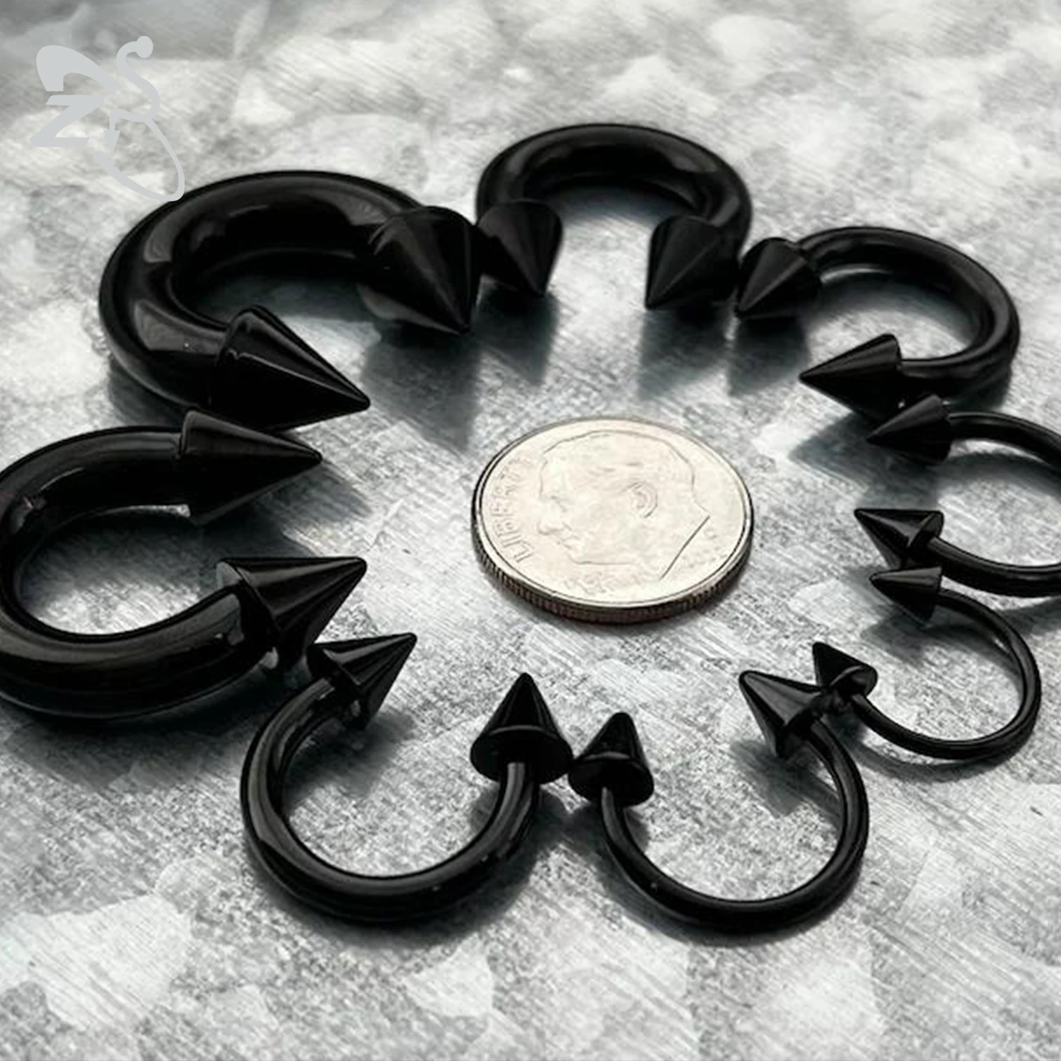 ZS 1PC Black Color Spike Horseshoe Nose Ring Stainelss Steel Cone Large Gauge Piercing Barbell Septum Nose Ear Expander 2/4/6/8G