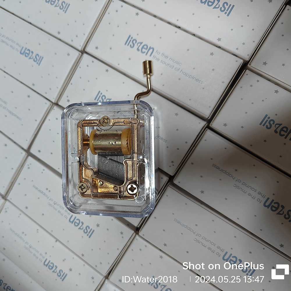 Musical Box Acrylic Hand Novelty Items Crank Music Box Golden Movement Melody Castle in the Sky