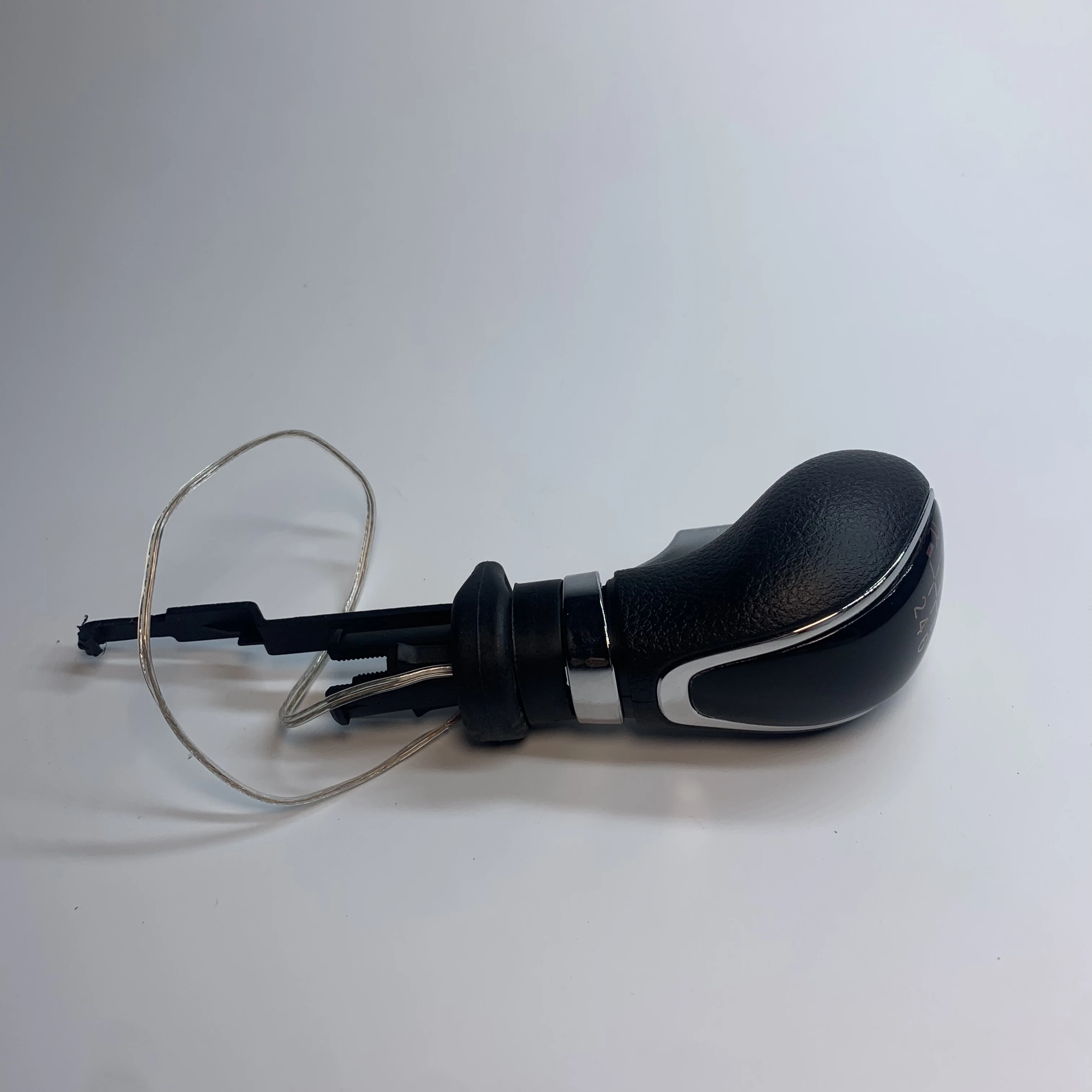 light Car Back LED Gear Shift Knob Manual Shifter Lever Gear Knob for Buick Excelle GT/XT 2009-2014 smile