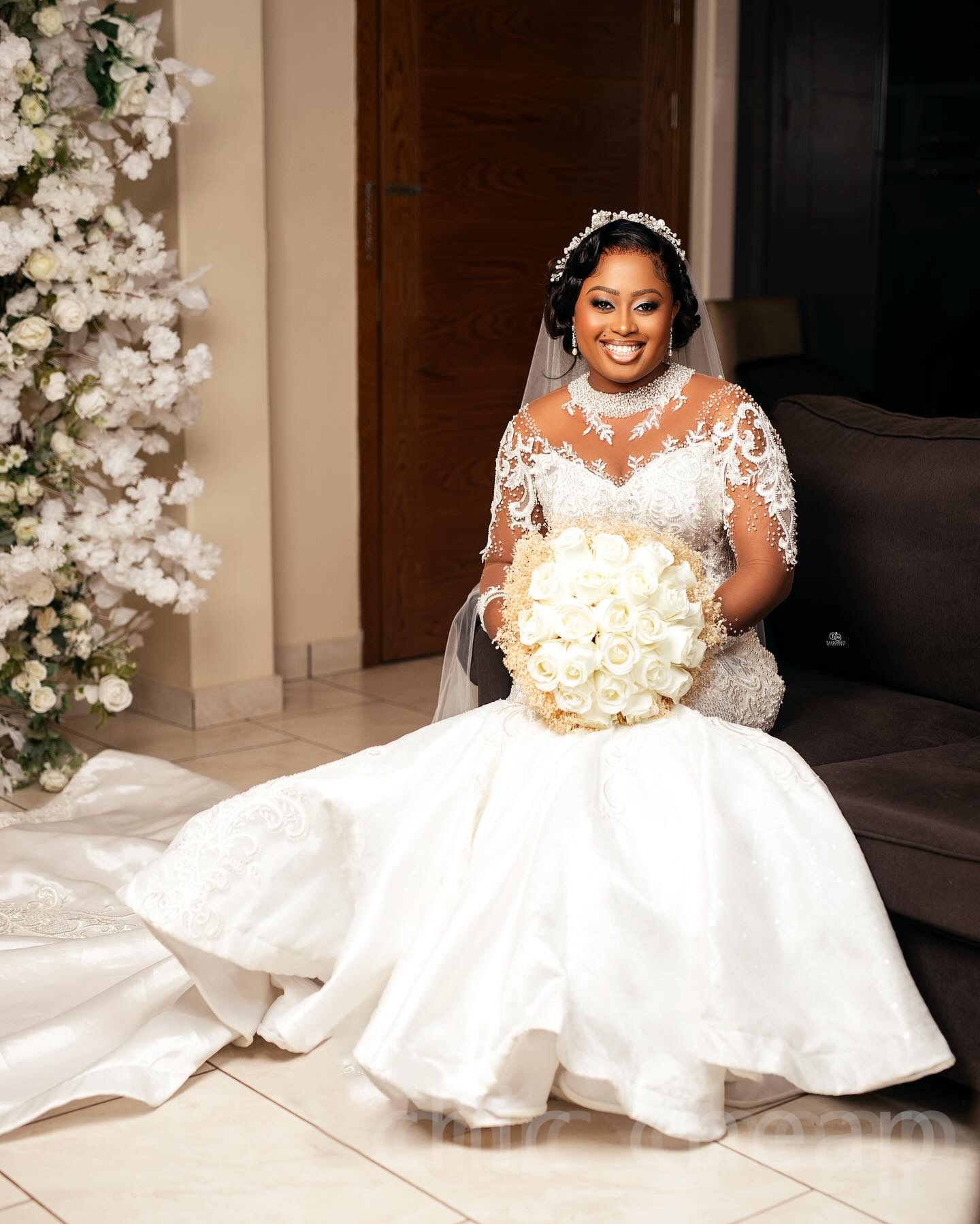 2024 Arabic Aso Ebi Plus Size White Mermaid Wedding Dress Pearls Beaded Lace Vintage Satin Bridal Gowns Dresses Zj0445 1102