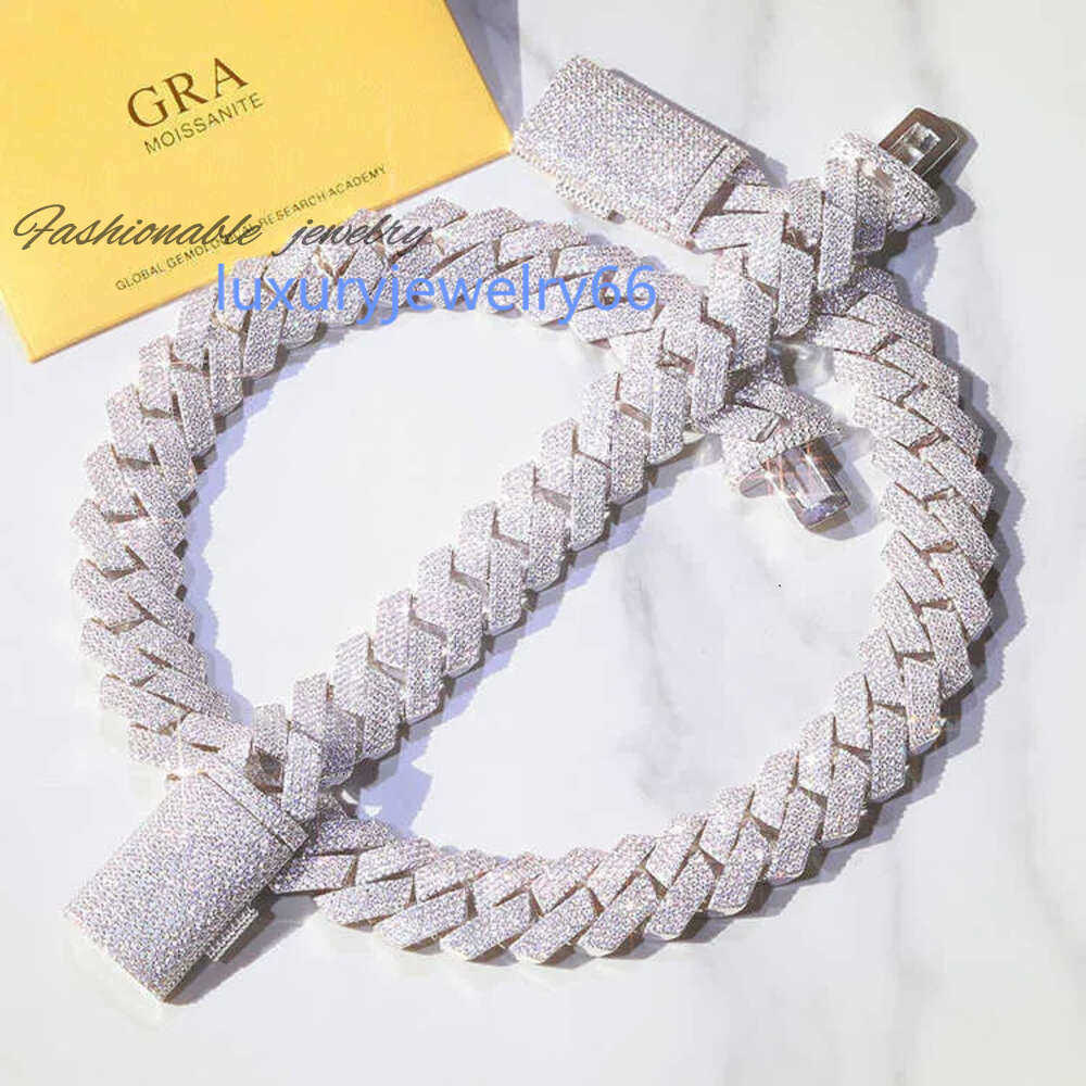 Hiphop Sterg Sier Custom Buckle 20mm 4 Rows Ice Pattern VVS Moissanite Cuban Chain