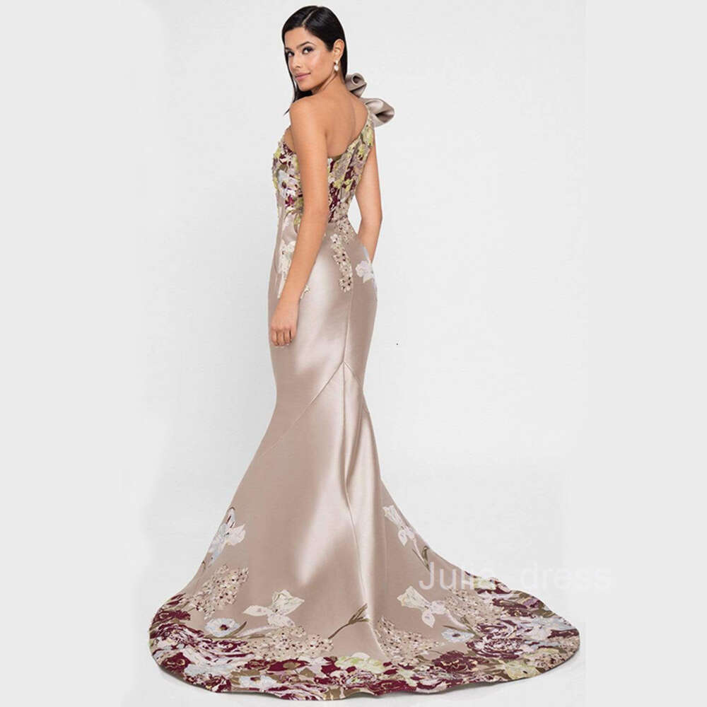 New Dress Womens Banquet Womens Style Annual Meeting Embroidered Flower Dress Long Dress