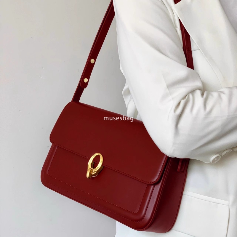 Light luxury, high-end, festive wedding bag, casual and fashionable banquet stick bag, single shoulder underarm small square bag, versatile and niche 