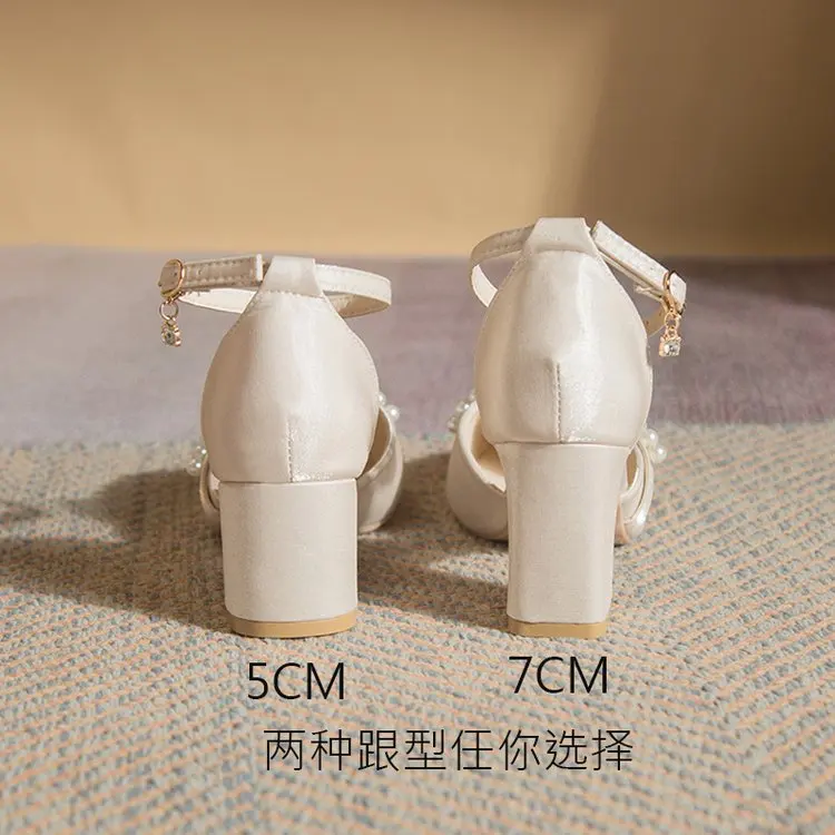 Heels 2023 Wedding New Women Brand Design String Bead Pearls High Heels Ladies Sexy Elegant Pointed Toe White Black Pumps smile