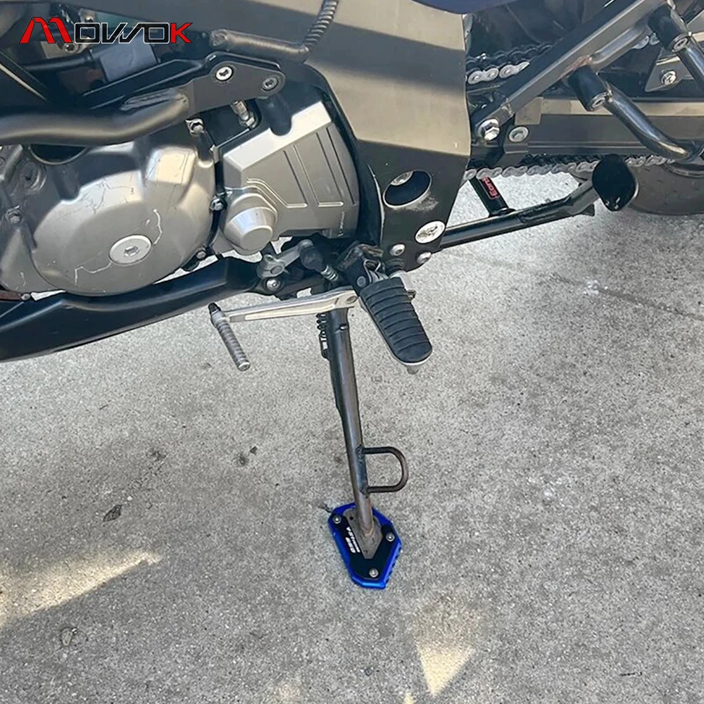 For SUZUKI Vstrom 650 dl650 650 XT dl V-STROM 2012-2022 Motorcycle Key chain Kickstand Pad Side Stand Enlarger VStrom650