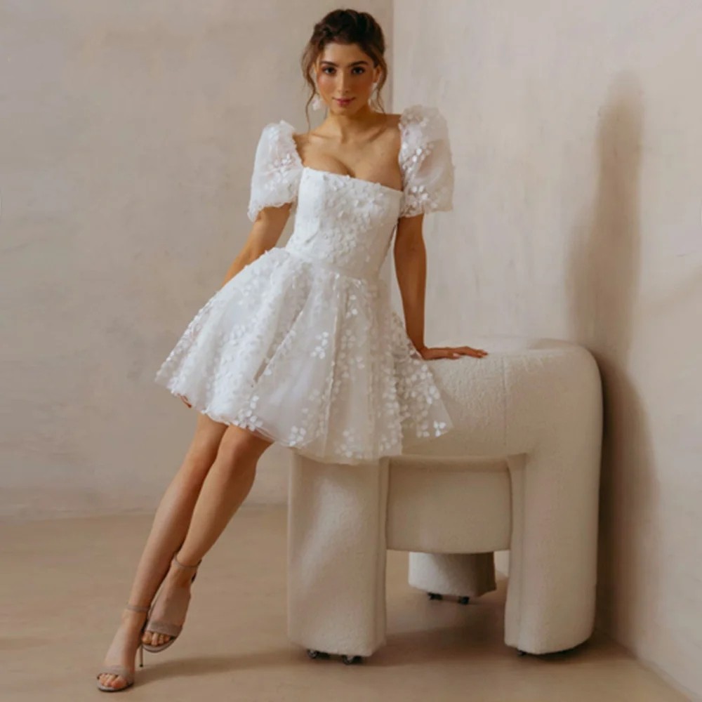 2024 Lace Mini Short Wedding Dresses Lace Up Puffy Puff Sleeves Square Neck Bridal Party Gowns A Line Backless Vestido de Novia Customed