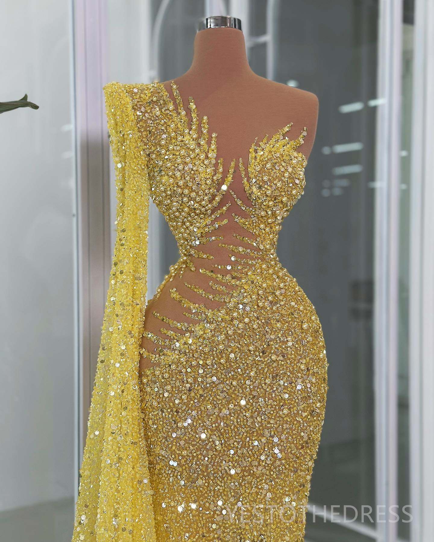 2024 Gold Prom Dresses for Black Women Evening Dresses Illusion Mermaid Promdress Beaded Lace One Shoulder Sequined Lace Pearls Second Reception Gowns