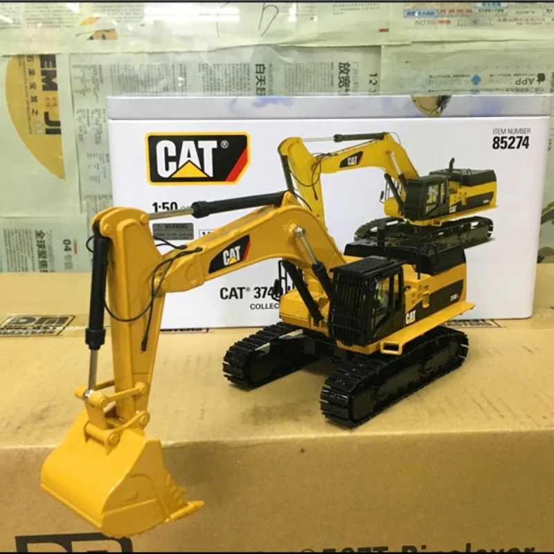 Diecast Model Cars Die cast 1 50 Scale 374D L hydraulic excavator alloy engineering vehicle model static collection toy holiday gifts S5452700