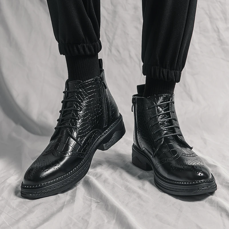 Men's Non-Slip Crocodile Pattern High Top Shoes New All-match Motorcycle Boots Side Zipper Desert Military Boots smile