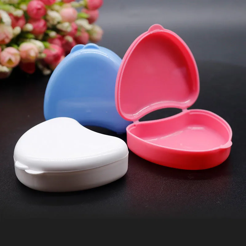 Teeth Storage Dental 50pcs Box Heart Shaped Denture Orthodontic Retainer Portable Molar Braces Box 3 Colors Dentistry Tool smile