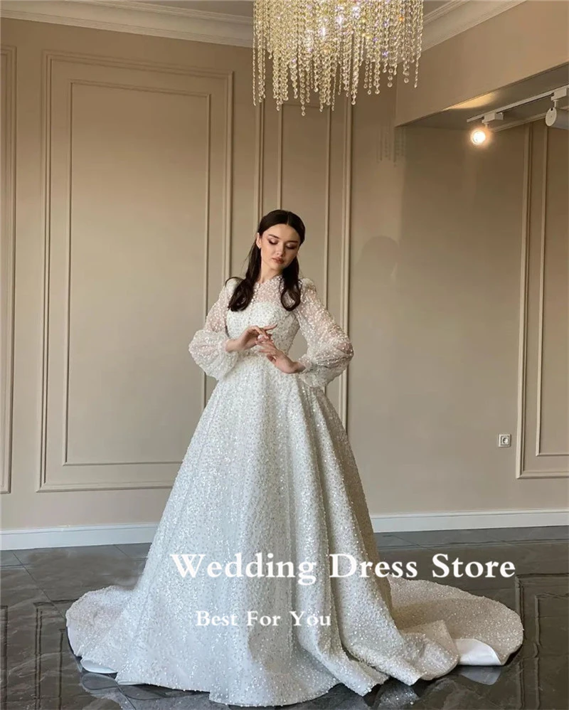 Modest OLOEY 2023 Glitter Puff Long Sleeves Wedding Dresses High Neck Buttons Front Sweep Train Dubai Women Bridal Gowns smile