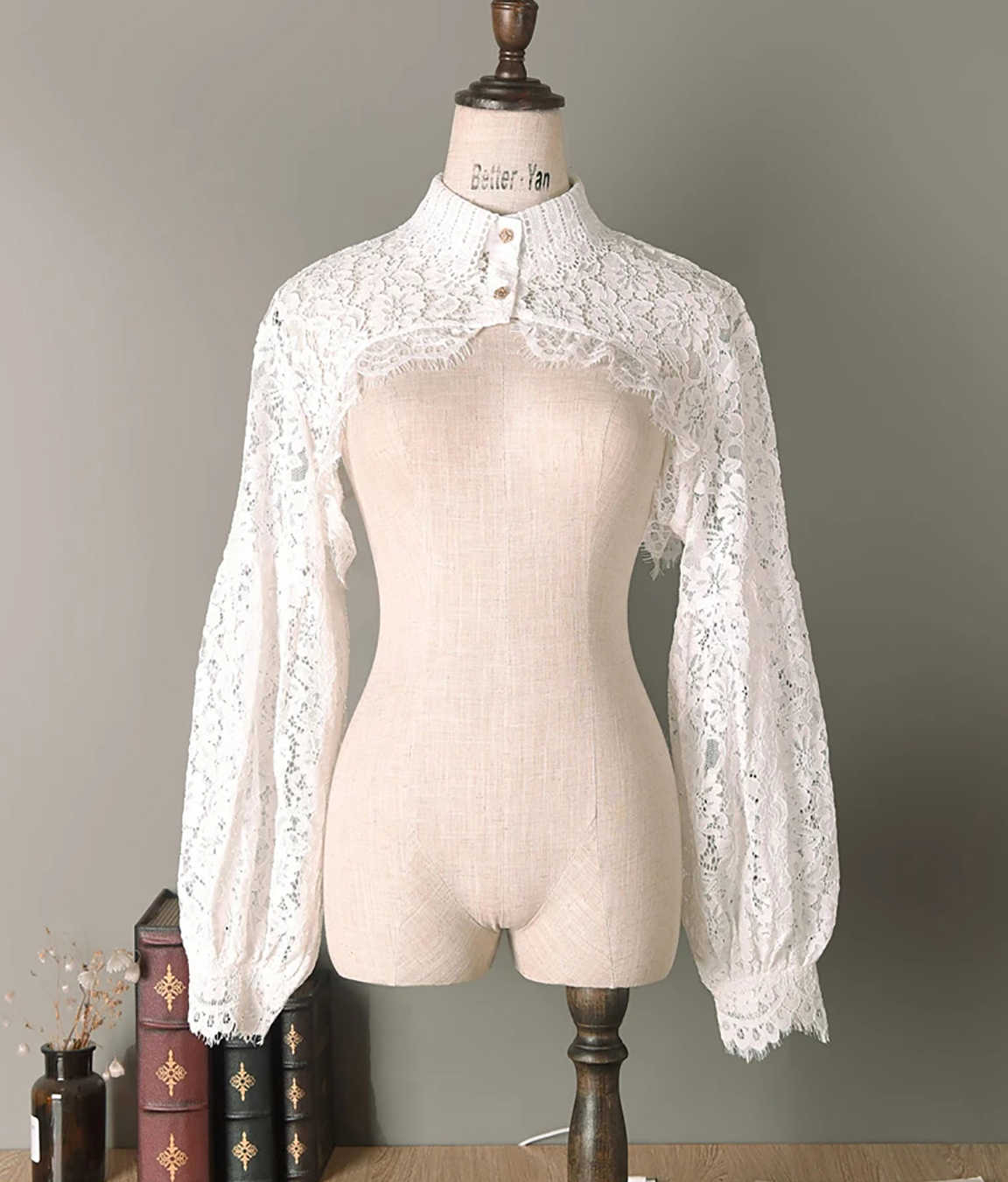 Simple Wedding Wrap Lace Jacket White Ivory Appliqued Long Sleeve Bridal Jacket Bolero Shrug Plus Size Wedding Dress Wraps