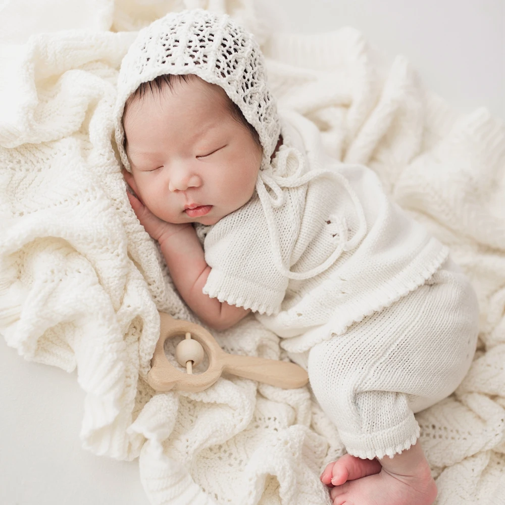 Lacy Newborn Girls Clothes for Baby Photography Props Knitted White Baby Girl Costume Newborn Photo Shoot Accessorie