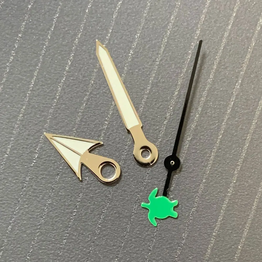 White Watch Hands Green Luminous Silver Edge Watch Accessories with Turtle/ Fish Second Hand for NH35/36/4R/7S Movement