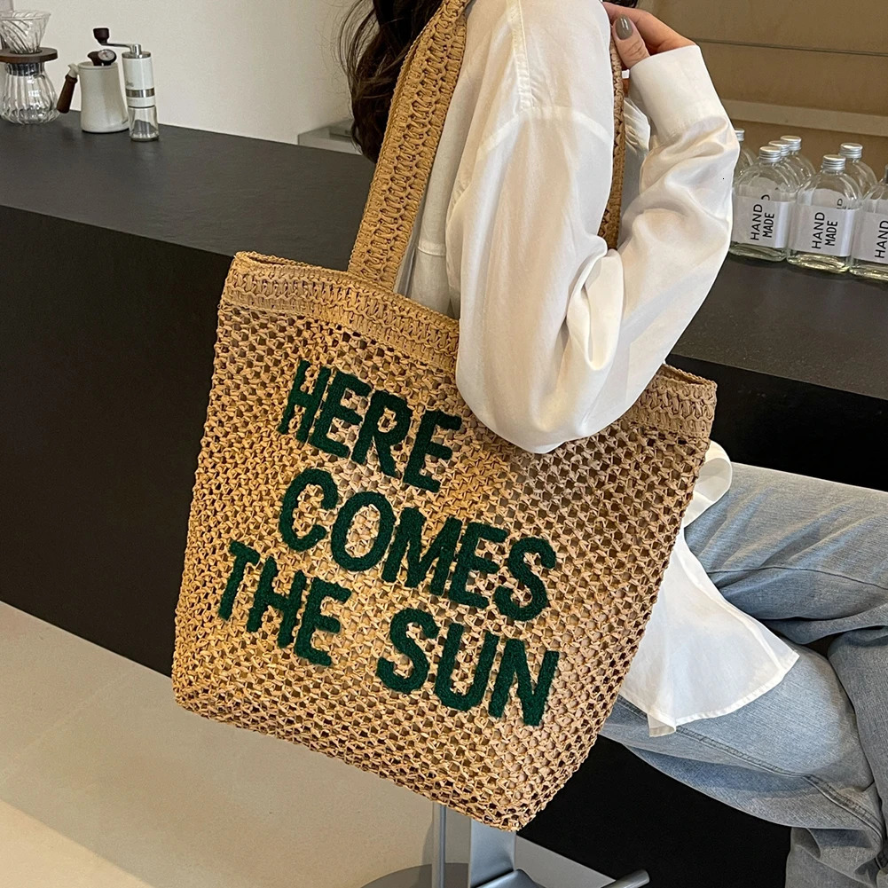 Trendy Crochet Tote Bag for Women Letter Handbag Large Shoulder Shopping Bag Hollow Out Straw Bags for Summer Beach Bag 240527