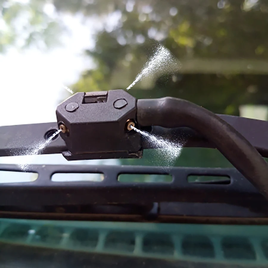 Windscreen Car 4 Way Washer Wiper Blade Water Spray Jets Nozzles For Voo Trucks FL FE FM FH FH16 FMX VHD VNL VNM VNR VNX VM smile