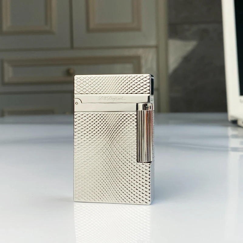 Windproof Lighter with Bright Sound for Men, Retro Cigarette Gift, Brass Shell, New