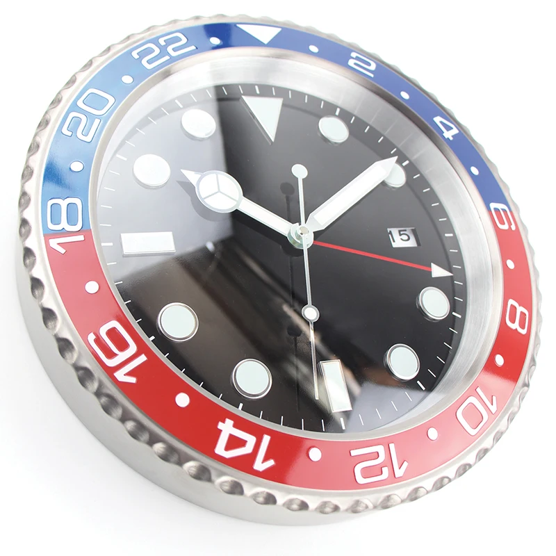 Clock New Design Luminous Wall Clock for Home Metal Hanging Clock 3d Home Decor Large Modern Vintage Clocks smile