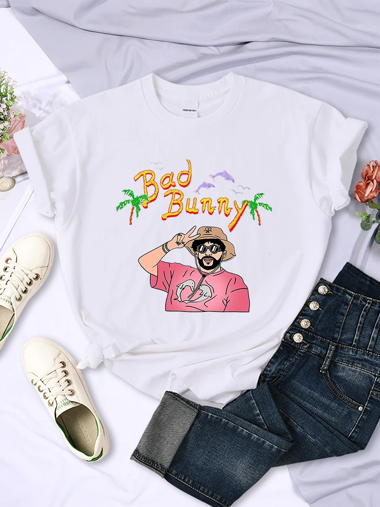 Bad Bunny Coconut Beach Holiday Style Design Women T-Shirt Summer Fashion Short Sleeve Casual Multicolor Top Personalized Versat smile
