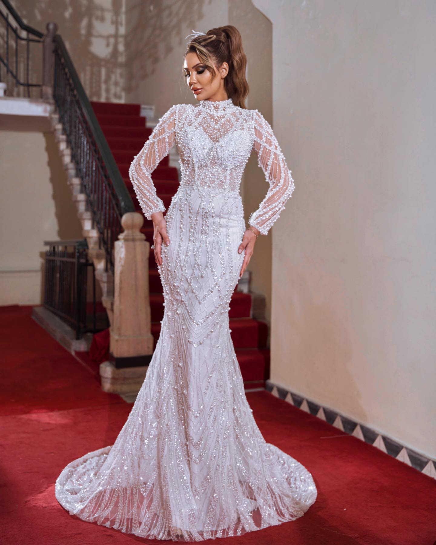 African White Mermaid Wedding Dresses Beads High Neck Long Sleeves Bridal Gowns Pearls Sequined Bride Dress