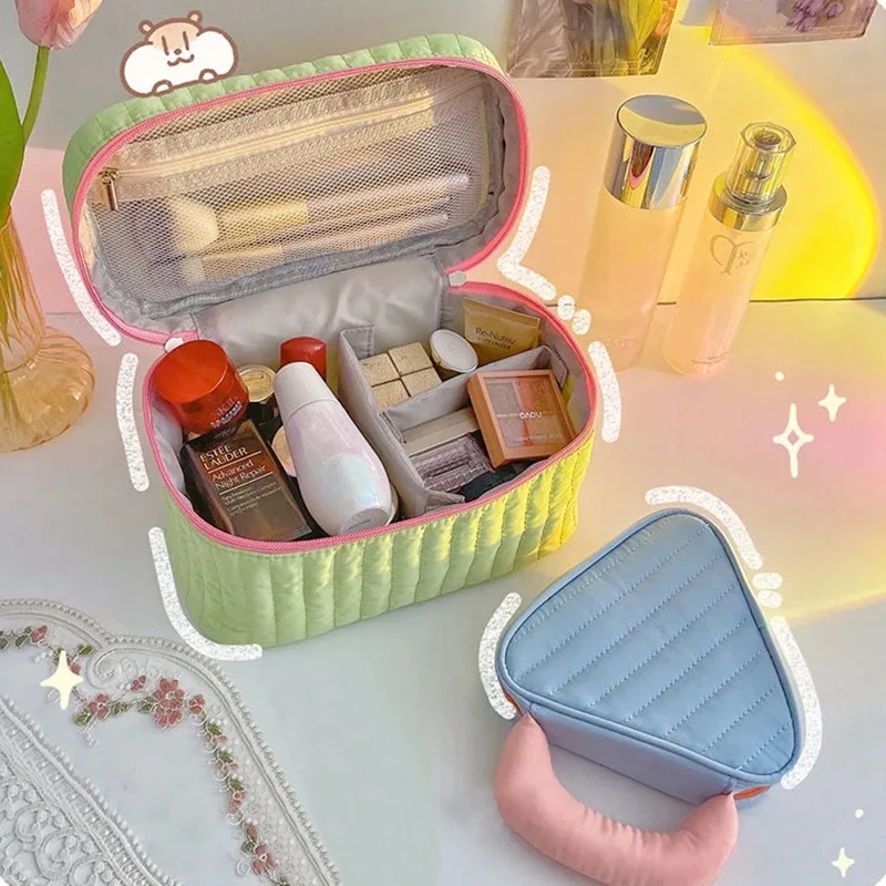 Ins Cosmetic Bag Creative Triangles Makeup Bag Mini Travel Cosmetic Bags Portable Handheld Makeup Pouch Candy Color Storage Bags