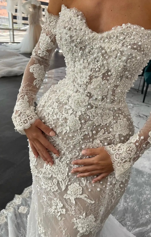 Mermaid Wedding Lace Dresses Pearls Bridal Gowns Appliques See Through Custom Made Illusion Sweep Train Bride Vestido De Novia