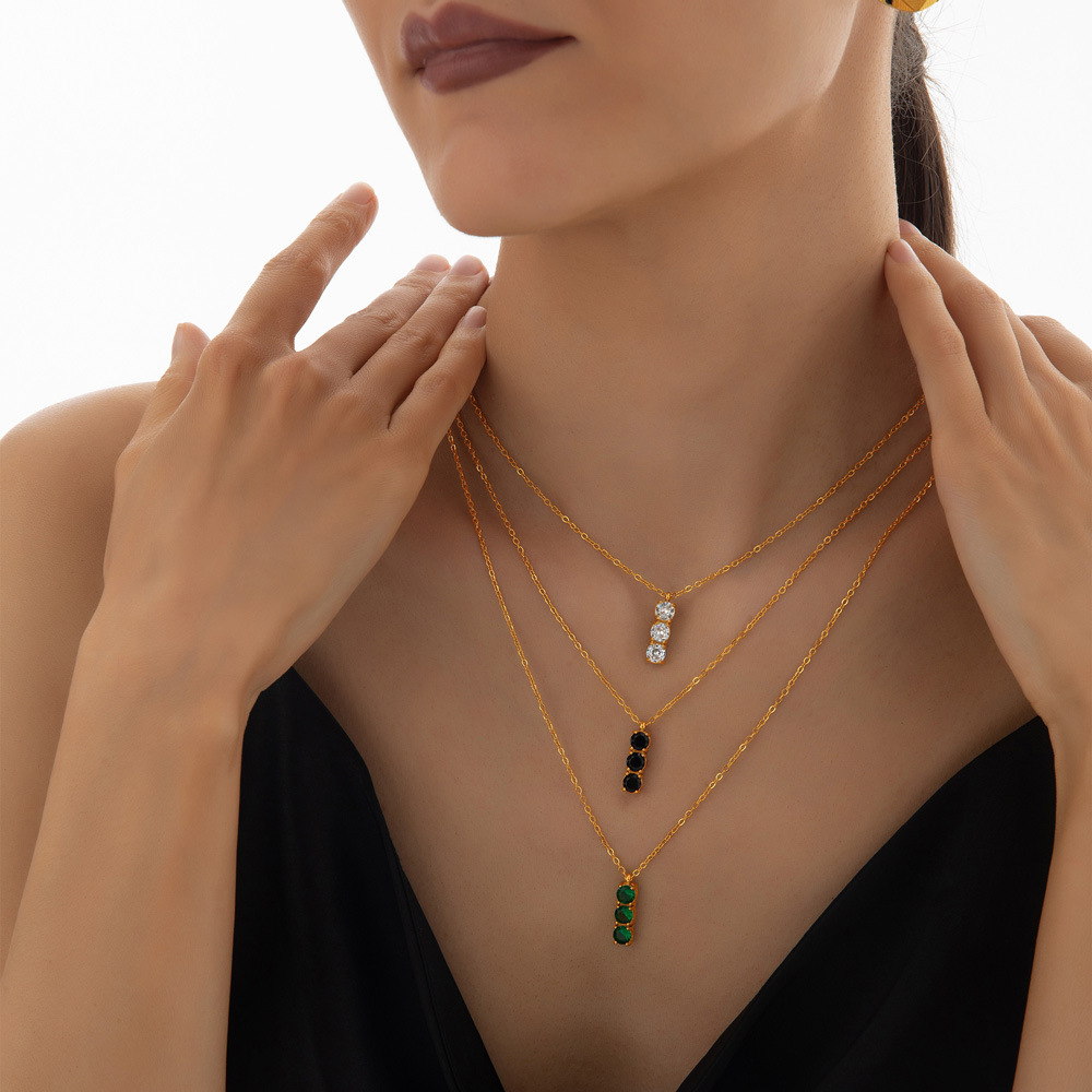 Cubic Zircon Bar Pendant Necklace 18k Gold Stainless Steel Chain Square Heart Charm Designer Jewelry Crystal Diamond Necklaces Gift for Woman Girls Fi
