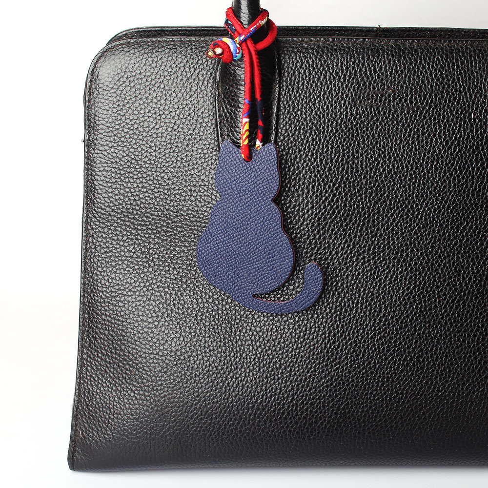 Double Faces Genuine Full Grain Leather Alligator Lucky Cat Puppy Dog Horse Keychain Backpack Pendant Animal Women Bag Charm