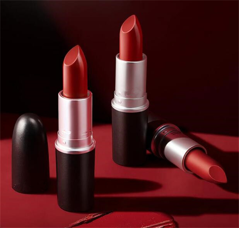 Glossy sexy matte lipstick Blush Grade A lipstick 3g Lip Makeup 18 colors girls lip makeup