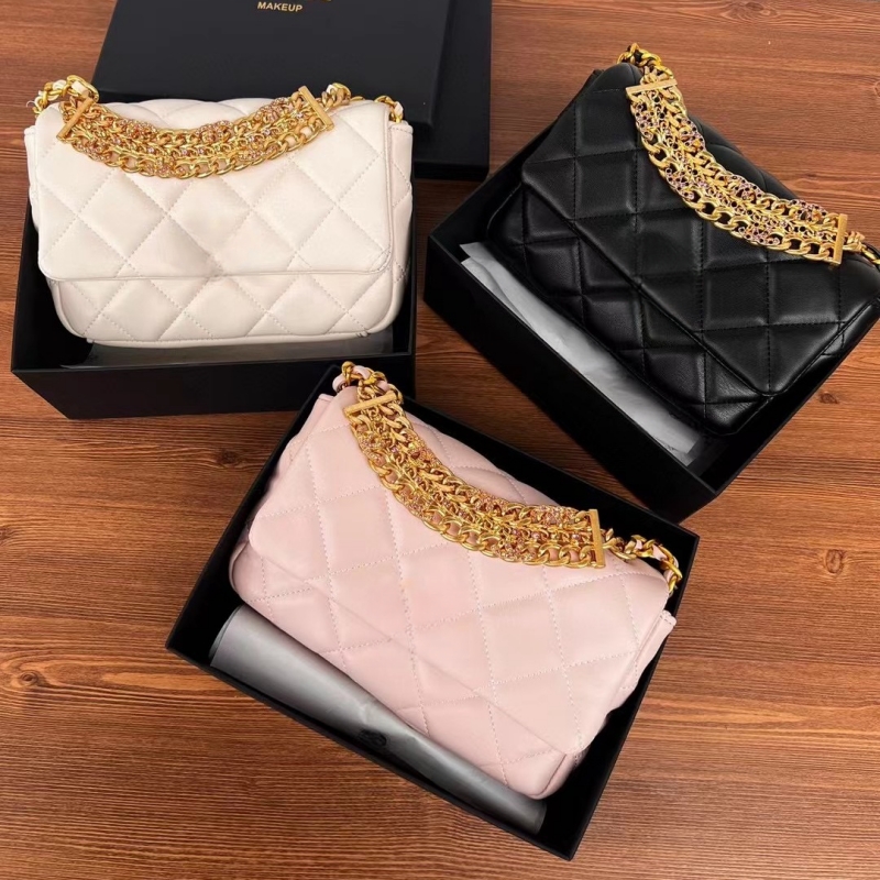 Gold hardware pink diamond decorated diamond lattice shoulder bag VIP gift box