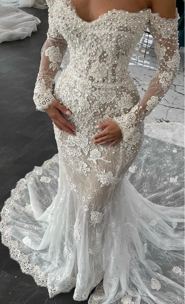 Mermaid Wedding Lace Dresses Pearls Bridal Gowns Appliques See Through Custom Made Illusion Sweep Train Bride Vestido De Novia