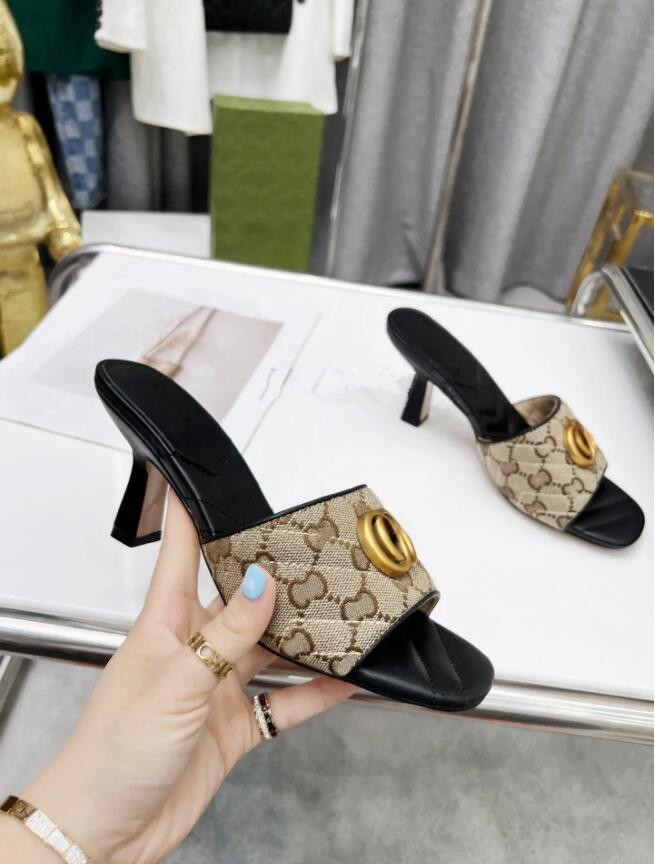 Summer Women's sandals, high heels, fashion designer embroidered printed leather square heels, size 35-42, with shoe box