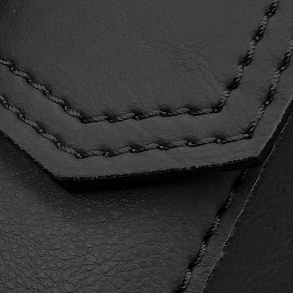 Motorcycle Bag For Harley Sportster Honda Suzuki Yamaha Kawasaki Leather Motorcycle Saddle Bag Waterproof Side Bags Tool Pouch