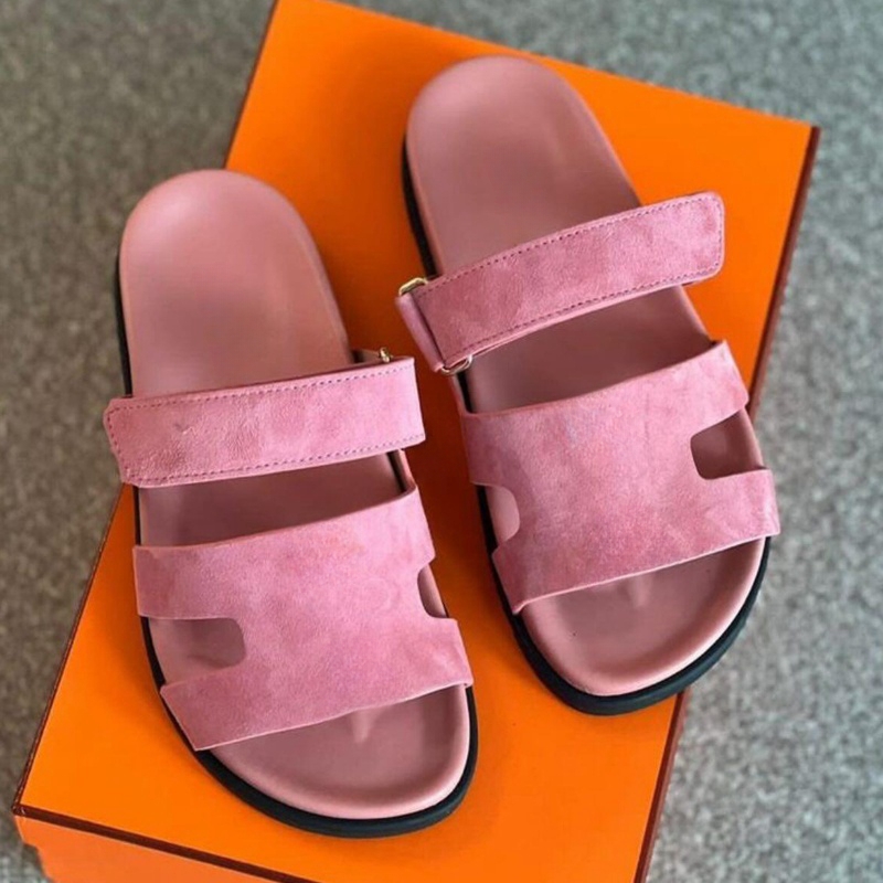 Slippers Slides Womens Sandal Classic Flat heel Summer Designer Fashion flops leather lady Slides women shoes Hotel Bath Ladies 19170