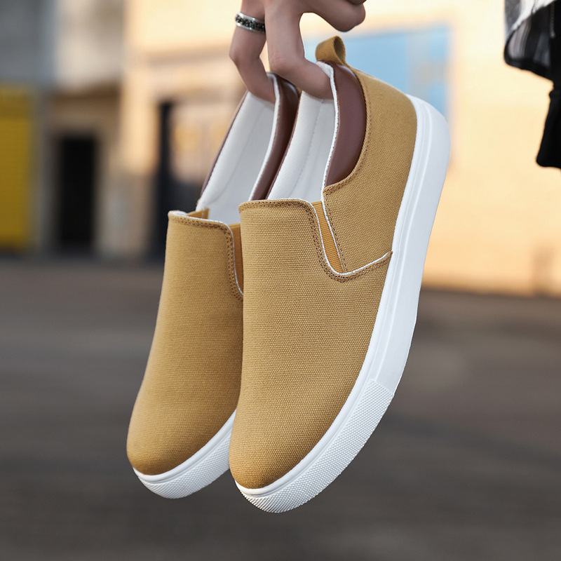 2021 New Slip-on Canvas Shoes for Men Comfortable Casual Shoes Size 47 Loafers Mens Brand Fashion Sneakers Zapatos De Hombre
