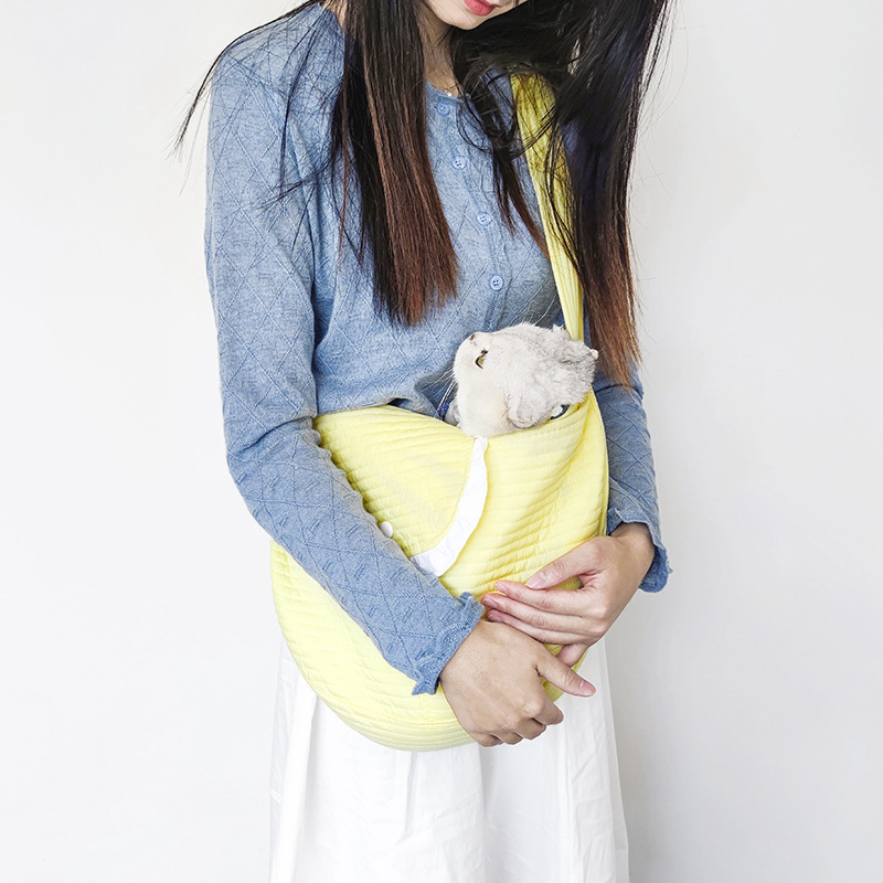 Cat Carrier Bag Dog Puppy Kitten Carrier Outdoor Travel Handbag Canvas Single Shoulder Cat Bag Sling Comfort Tote Bag Breathable