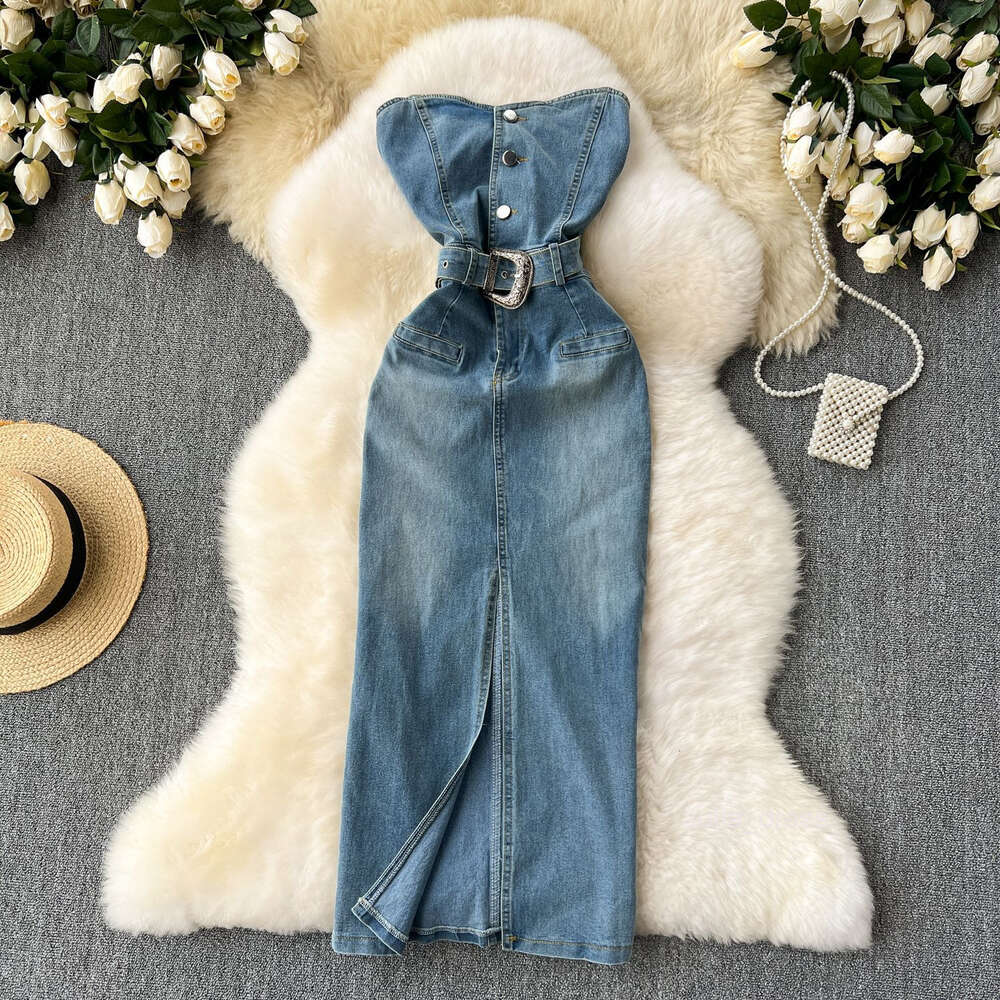 Sleeveless strapless dress for women in summer new American style pure desire spicy girl waist wrapped buttocks split denim long skirt