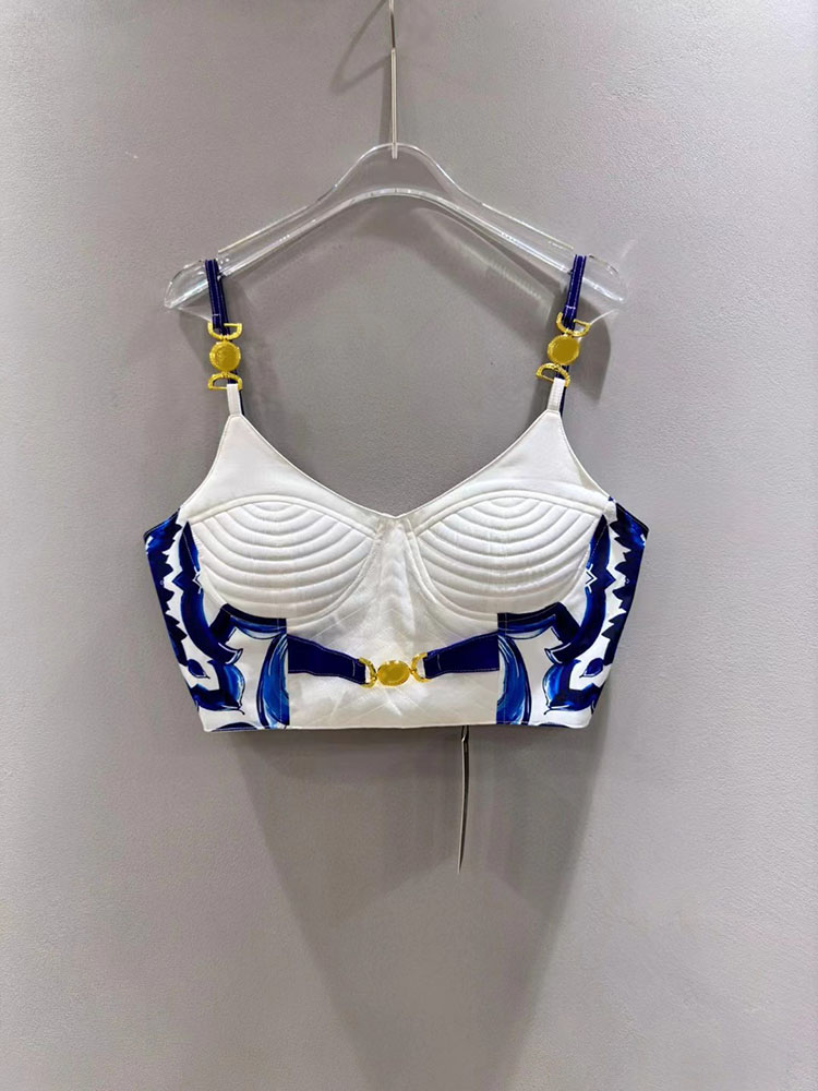 Elegant summer vacation set a1 women's short spaghetti strap top paired with blue and white porcelain skirt 2026