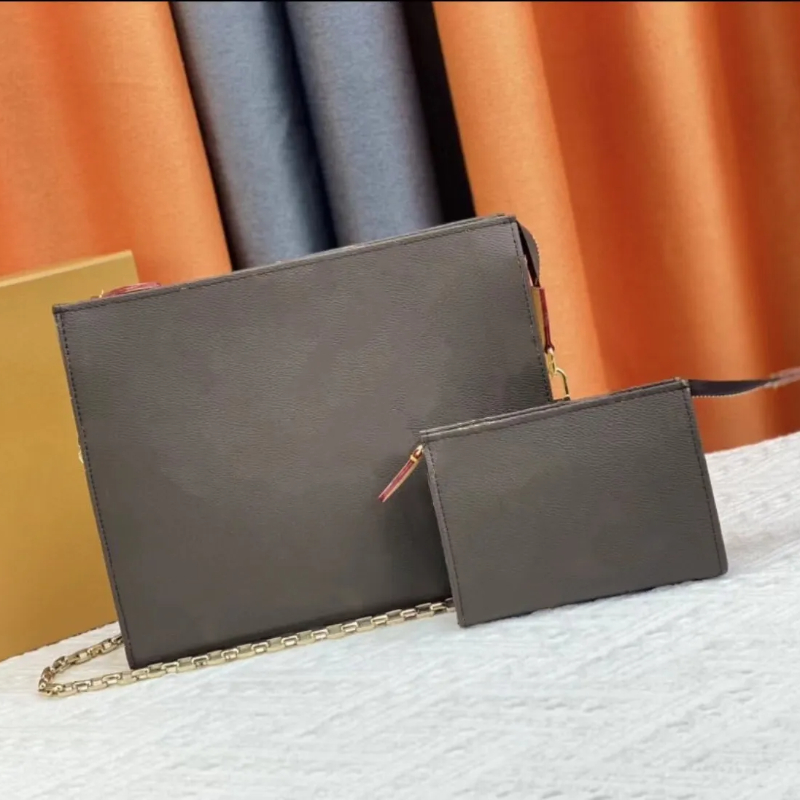 Toiletry Pouch on Chain Women Designer Clutch Bags M81412 Fashion Brown Flower Cosmetic Bag with Gold Chain Ladies Classic Makeup Purse Composite Bags