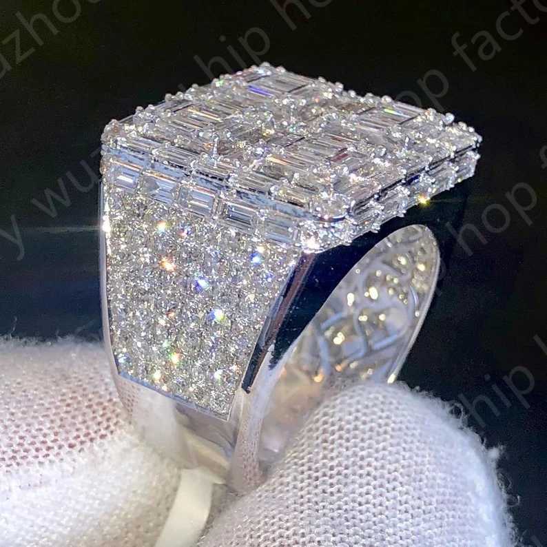 925 Sterling Silver Full Iced out Baguette Diamond Ring Custom Bustdown Hip Hop VVS1 Moissanite Diamond Ring For Men