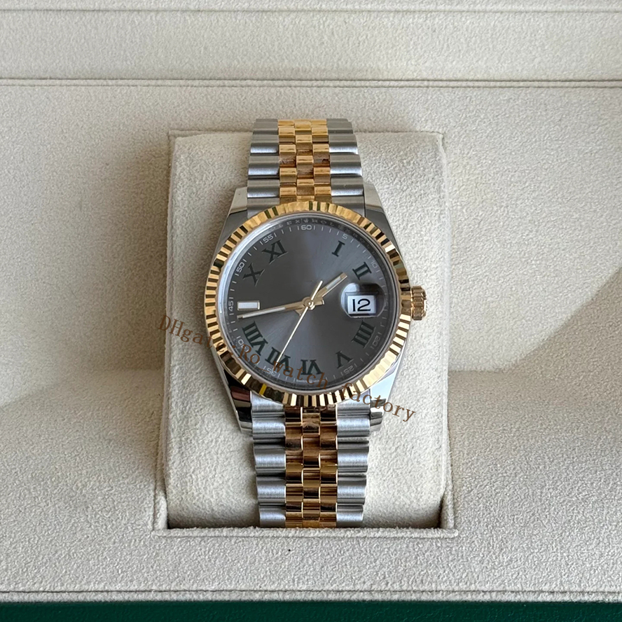 A popular women's watch series, equipped with a screw in dual button lock and dual waterproof system. 3235 automatic mechanical movement 36MM, gold strap
