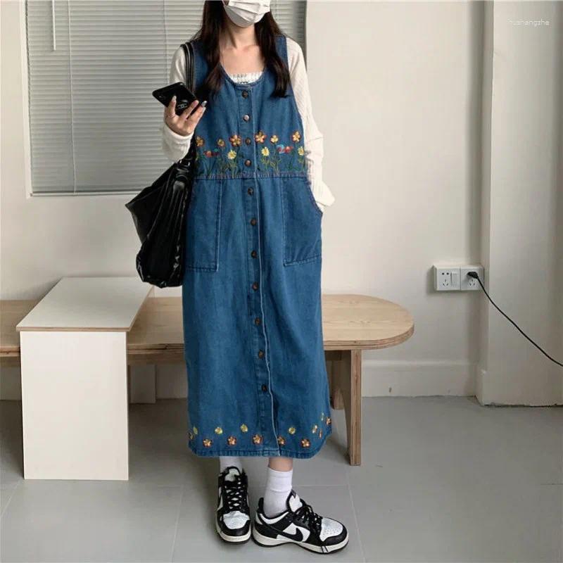 Casual Dresses Japan Style Embroidery Suspender Denim Dress Women Spring Autumn Single Breasted Pocket Mid Long Skirt Oversized Vintage