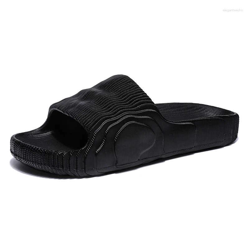 Slippers 2024 Man Summer Beach Fashion Eva Soft Women Sandals Thick Platform Leisure Ladies Indoor Bathroom Anti-slip Shoes