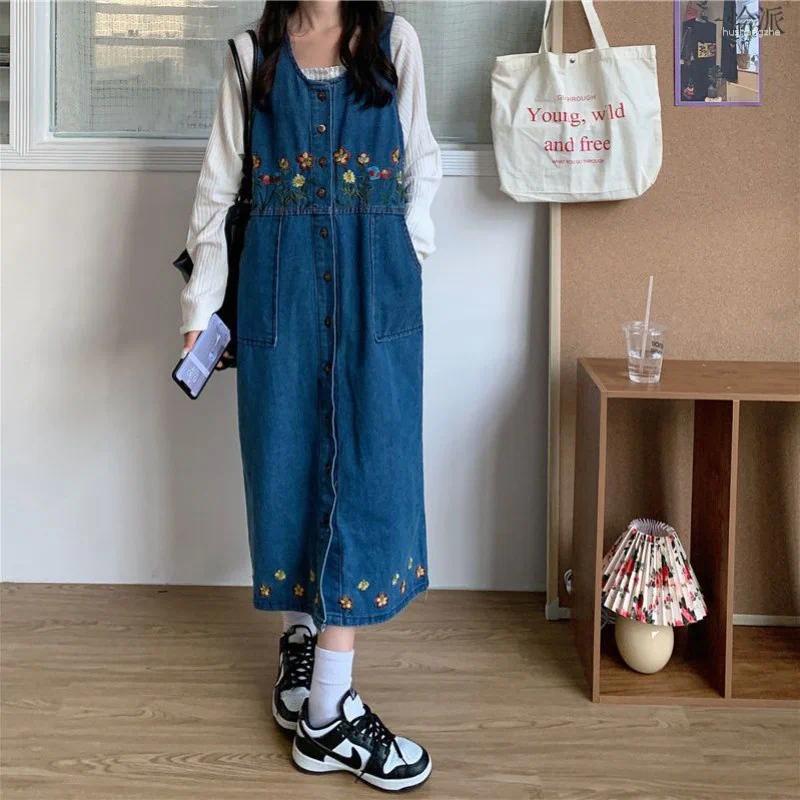 Casual Dresses Japan Style Embroidery Suspender Denim Dress Women Spring Autumn Single Breasted Pocket Mid Long Skirt Oversized Vintage