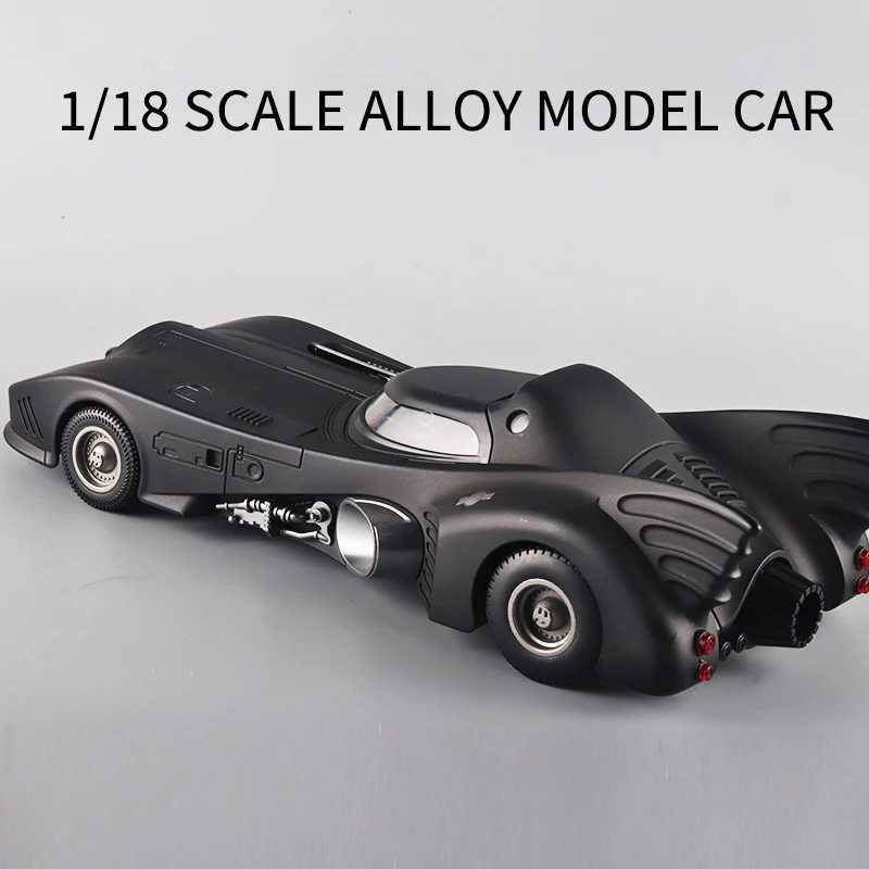 Diecast Model Cars 1/18 Alloy Classic Movie Car Batmobile Bat Sports Car Model Diecast Metal Racing Car Model Sound Light Simulation Kids Toy Gifts